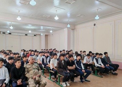 Samarqand tuman politexnikumida "Raxbar va yoshlar uchrashuvi" bo'lib o'tdi