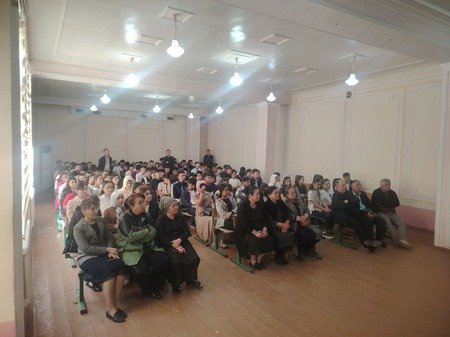 “Amir Temur – faxrimiz, gʻururimiz” mavzusida suhbat va qisqa metrajli film namoyishi bo'lib o'tdi
