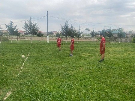 O’quvchi- yoshlar o’rtasida sportning futbol turi bo’yicha musobaqa tashkil etildi O’quvchi- yoshlar o’rtasida sportning futbol turi bo’yicha musobaqa tashkil etildi