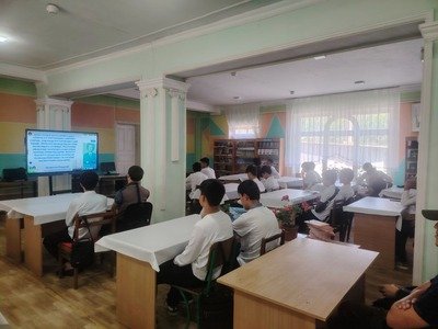 Malkolm Gladuellning “Zukkolar va landavurlar” asarini oʻqishga tavsiya etildi