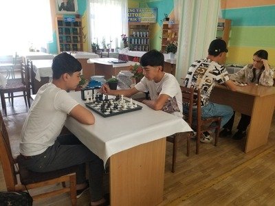 Shaxmat , shashka sport turlari boʻyicha “Oʻquvchilar ligasi” sport musobaqasini oʻtkazildi