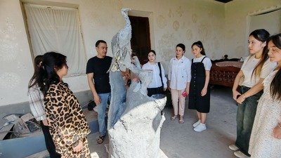 Samarqand tuman politexnikumida "Ijod zavqi" loyixasida rassom va xaykaltaroshlar ijodida ishtirok etishdi