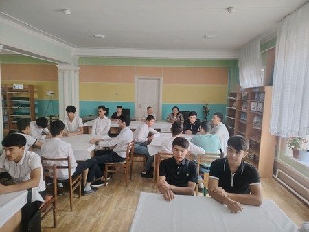 Jadidlar va qatagʻon qurbonlari xotirasiga bagʻishlangan “Maʼrifat gurunglari” kechasi tashkil qilindi.