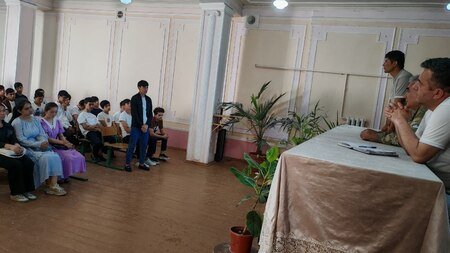 “Internet maydonidagi maʼnaviy tahdidlar, Kiberjinoyatchilik va ularga qarshi kurashishning usullari” mavzusida huquqiy profilaktik tadbir o'tkazildi.