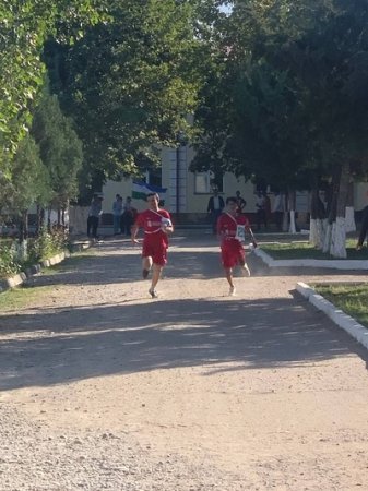Sportning yengil atletika, sport turlari boʻyicha oʻquvchilar oʻrtasida ommaviy sport musobaqalarini oʻtkazildi