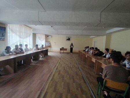 “Jadidchilik harakati namoyondalari va ularning faoliyati” toʻgʻrisida maʼnaviy-maʼrifiy davra suhbati tashkil etildi. 