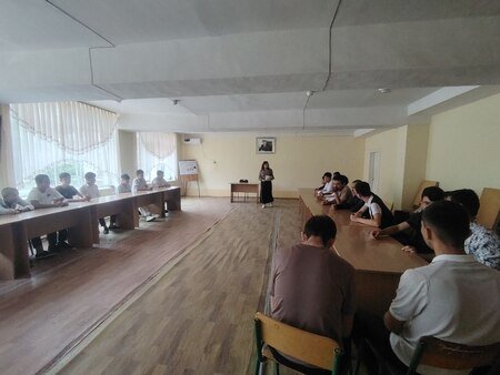 “Jadidchilik harakati namoyondalari va ularning faoliyati” toʻgʻrisida maʼnaviy-maʼrifiy davra suhbati tashkil etildi. 