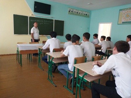 “Maʼnaviy barkamol yoshlar – yurt kelajagi” mavzusida Maʼnaviyat soatlarini yuqori saviyada tashkil etildi