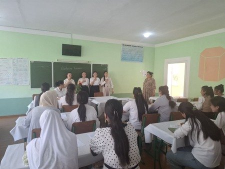 Samarqand tuman politexnikumida “Mushoira kechasi” tashkil etildi