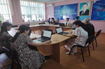Samarqand tuman politexnikumida Karyera markazi faoliyat yuritmoqda